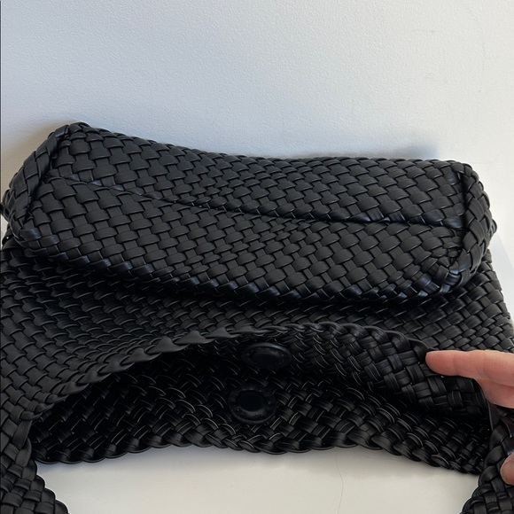 Woven Vegan Leather Black Hobo Tote Shoulder Bag - Picture 14 of 14